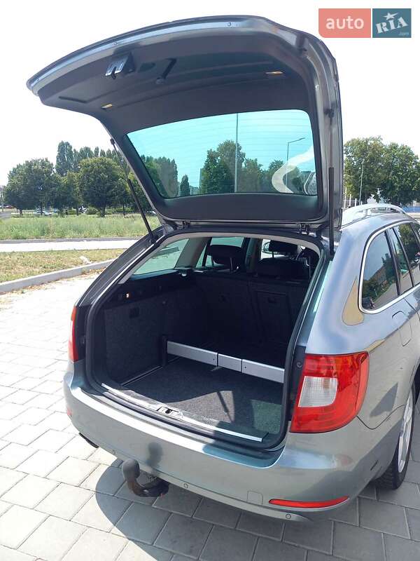 Универсал Skoda Superb 2011 в Черкассах фото 13 Универсал Skoda Superb 2011 в Черкассах