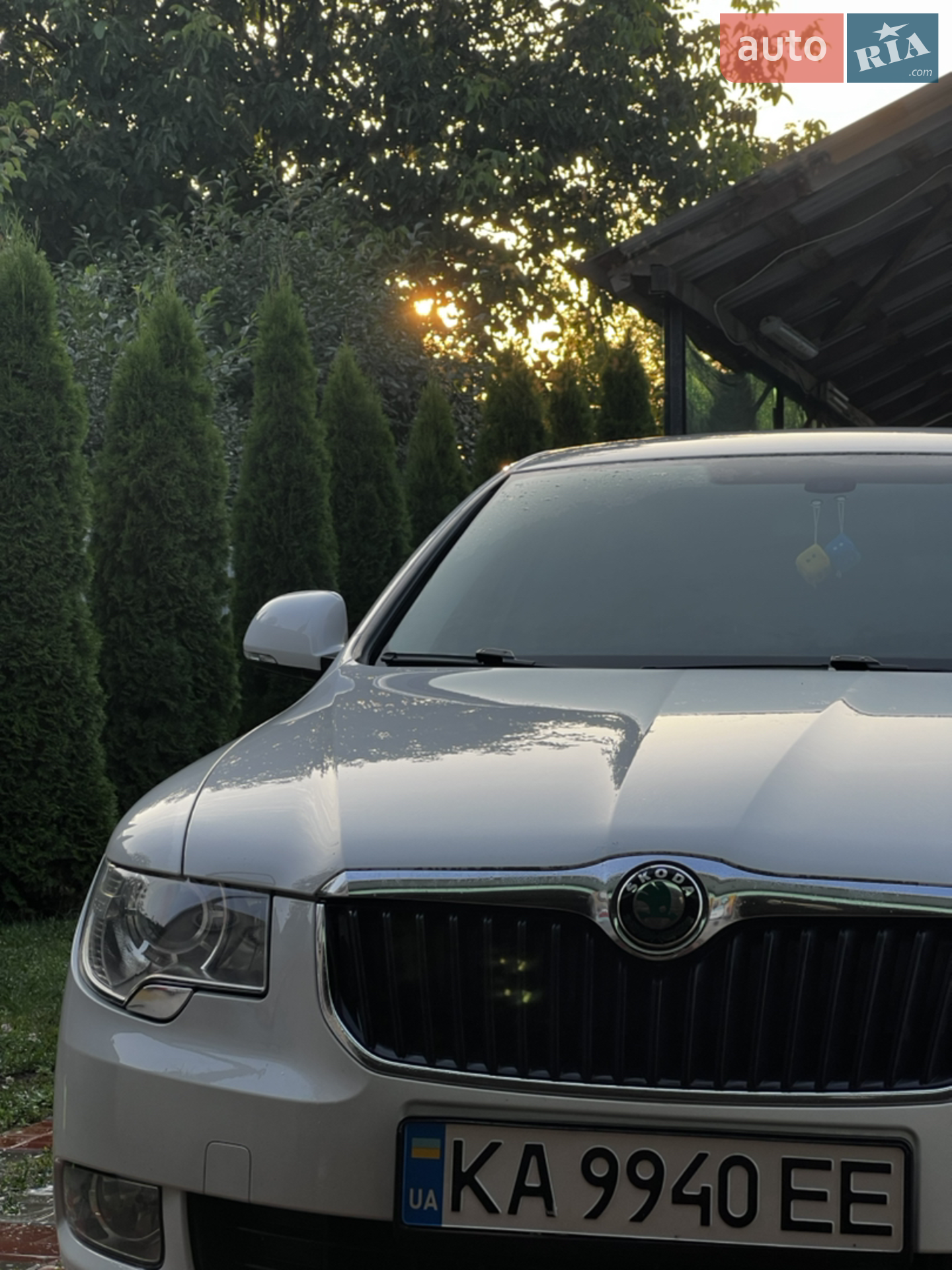 2010 Skoda Superb - мініатюра 3