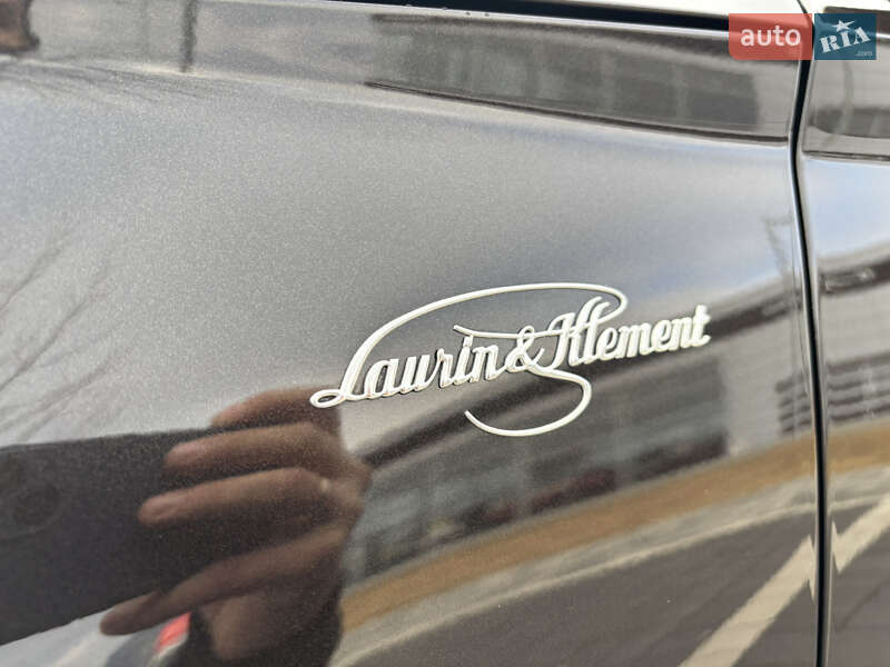 Універсал Skoda Superb 2019 в Мукачевому