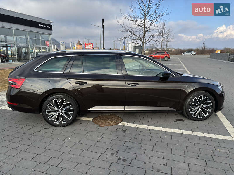 Універсал Skoda Superb 2019 в Мукачевому