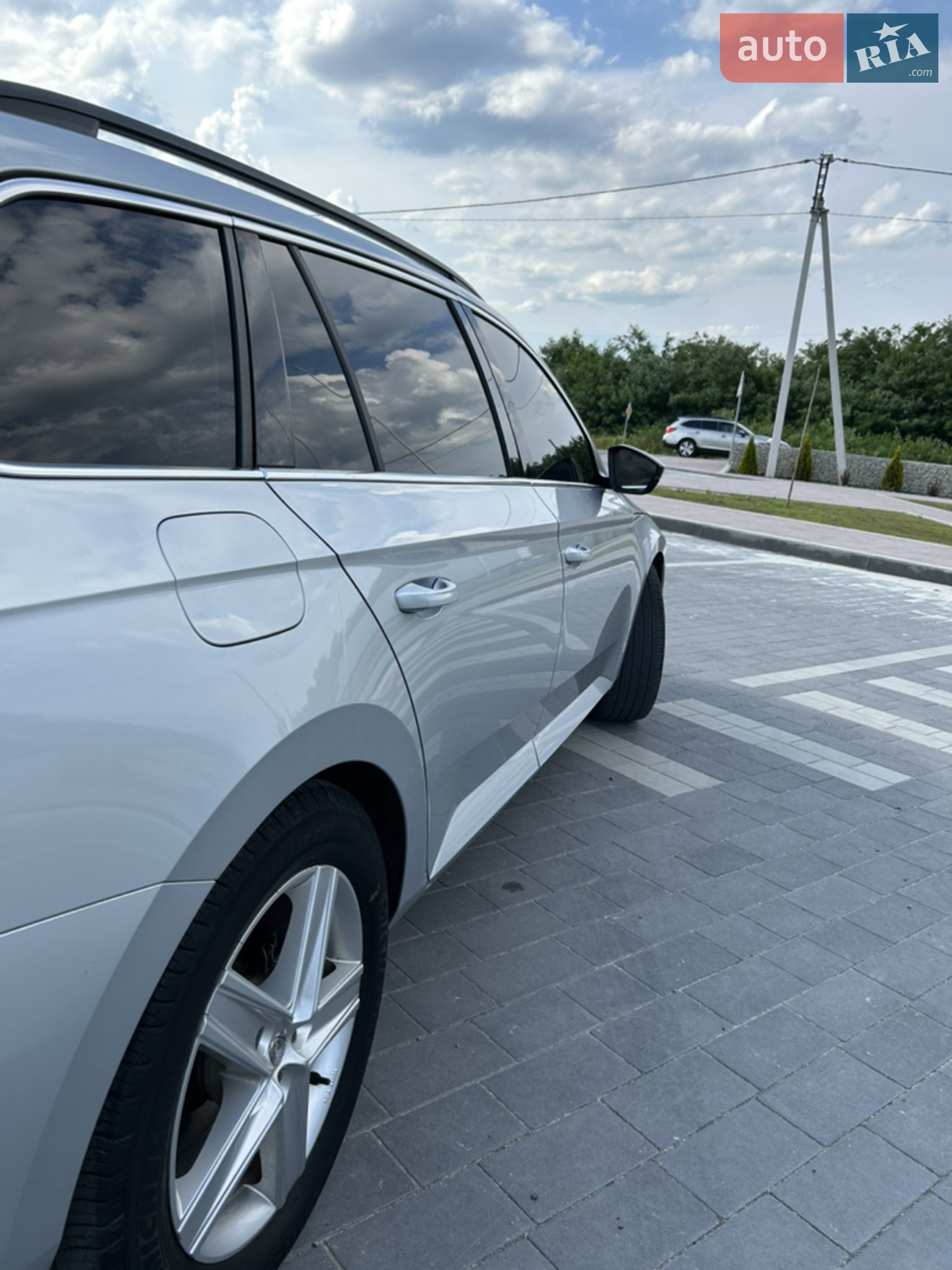 2017 Skoda Superb - мініатюра 48
