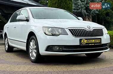 Лифтбек Skoda Superb 2013 в Львове