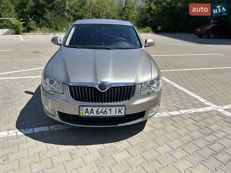 Лифтбек Skoda Superb 2009 в Киеве фото 2 Лифтбек Skoda Superb 2009 в Киеве