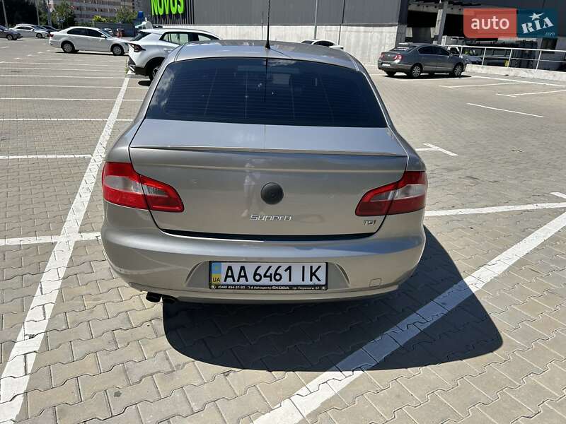 Лифтбек Skoda Superb 2009 в Киеве фото 17 Лифтбек Skoda Superb 2009 в Киеве