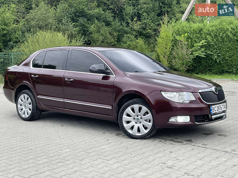 Лифтбек Skoda Superb 2011 в Турке
