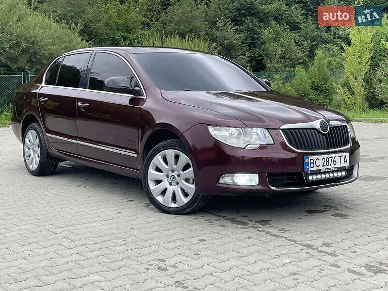 Лифтбек Skoda Superb 2011 в Турке