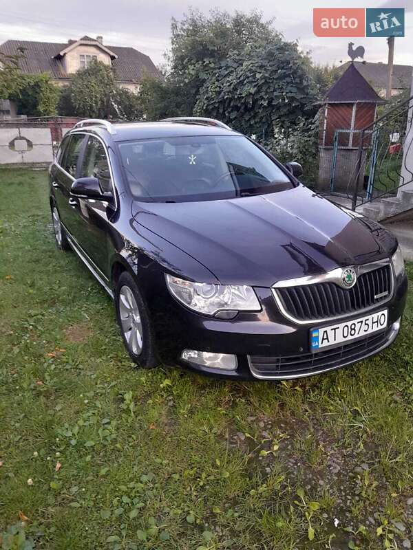 Универсал Skoda Superb 2012 в Ивано-Франковске