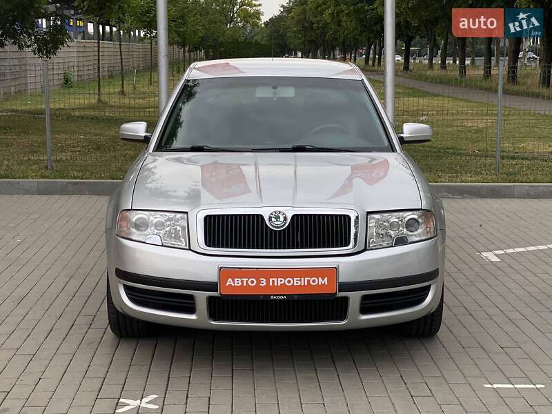 Skoda Superb 2006