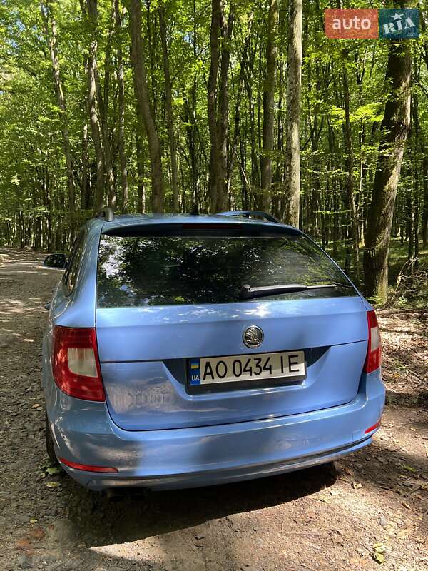 Универсал Skoda Superb 2012 в Ужгороде фото 6 Универсал Skoda Superb 2012 в Ужгороде