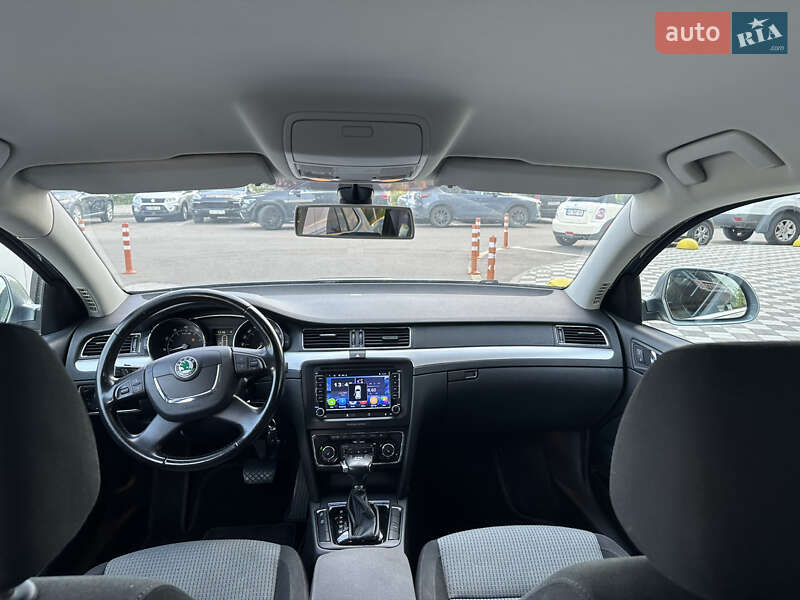 Универсал Skoda Superb 2009 в Киеве