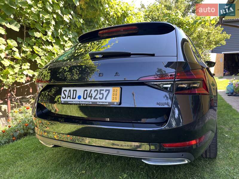 Универсал Skoda Superb 2020 в Коростене