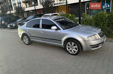 Лифтбек Skoda Superb 2007 в Ужгороде
