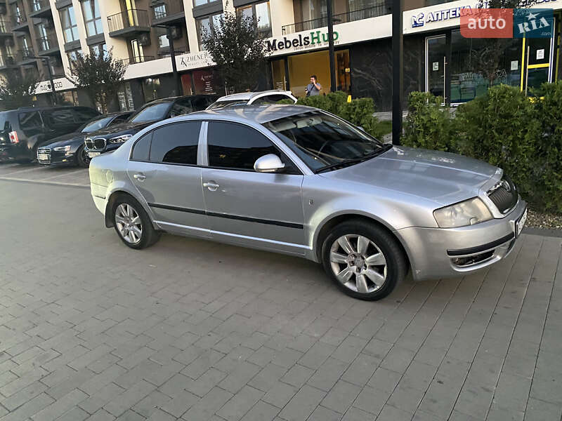 Skoda Superb 2007