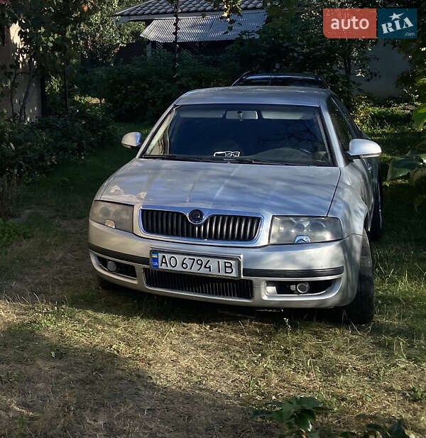 Лифтбек Skoda Superb 2007 в Ужгороде