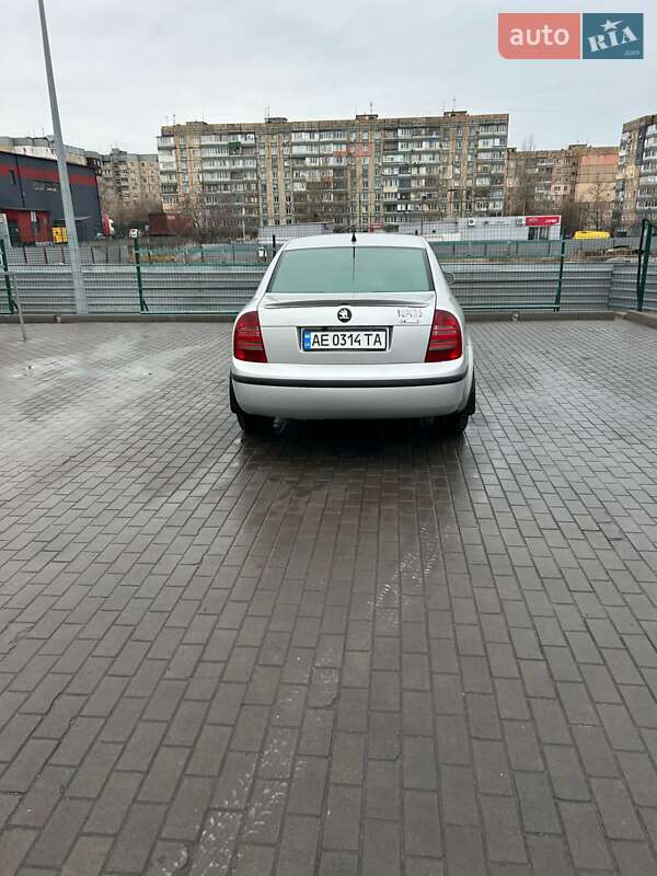 Лифтбек Skoda Superb 2005 в Кривом Роге фото 2 Лифтбек Skoda Superb 2005 в Кривом Роге