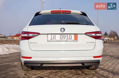 Универсал Skoda Superb 2017 в 