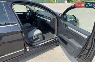 Универсал Skoda Superb 2012 в 