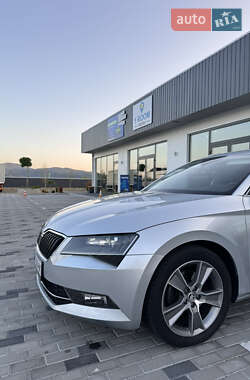 Универсал Skoda Superb 2017 в 