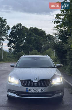 Универсал Skoda Superb 2017 в 