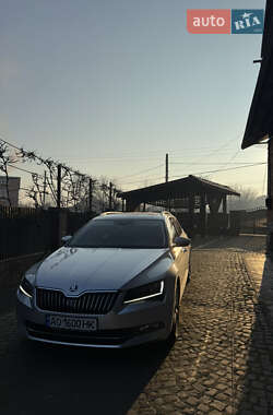 Универсал Skoda Superb 2017 в 
