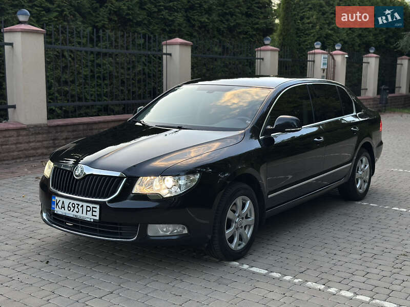 Skoda Superb 2011