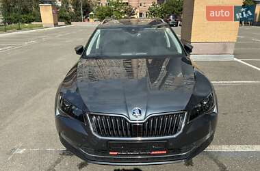 Универсал Skoda Superb 2019 в Киеве