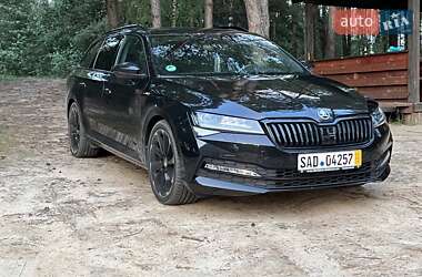 Универсал Skoda Superb 2020 в 