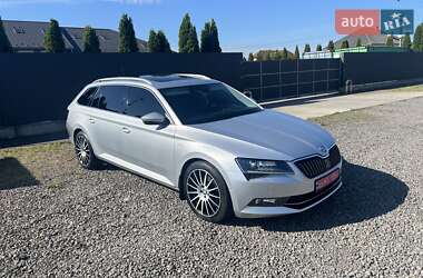 Универсал Skoda Superb 2015 в Виноградове