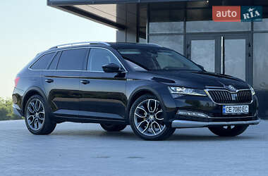Універсал Skoda Superb 2020 в Чернівцях