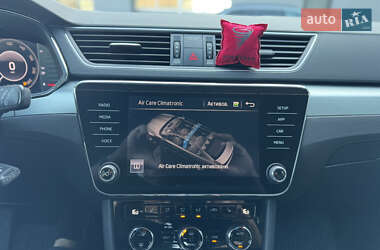 Лифтбек Skoda Superb 2019 в 