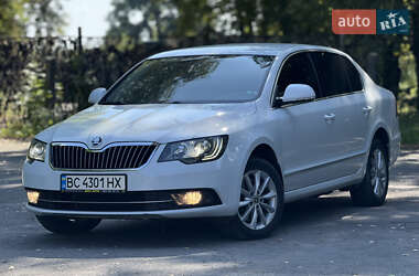 Ліфтбек Skoda Superb 2013 в Звягелі