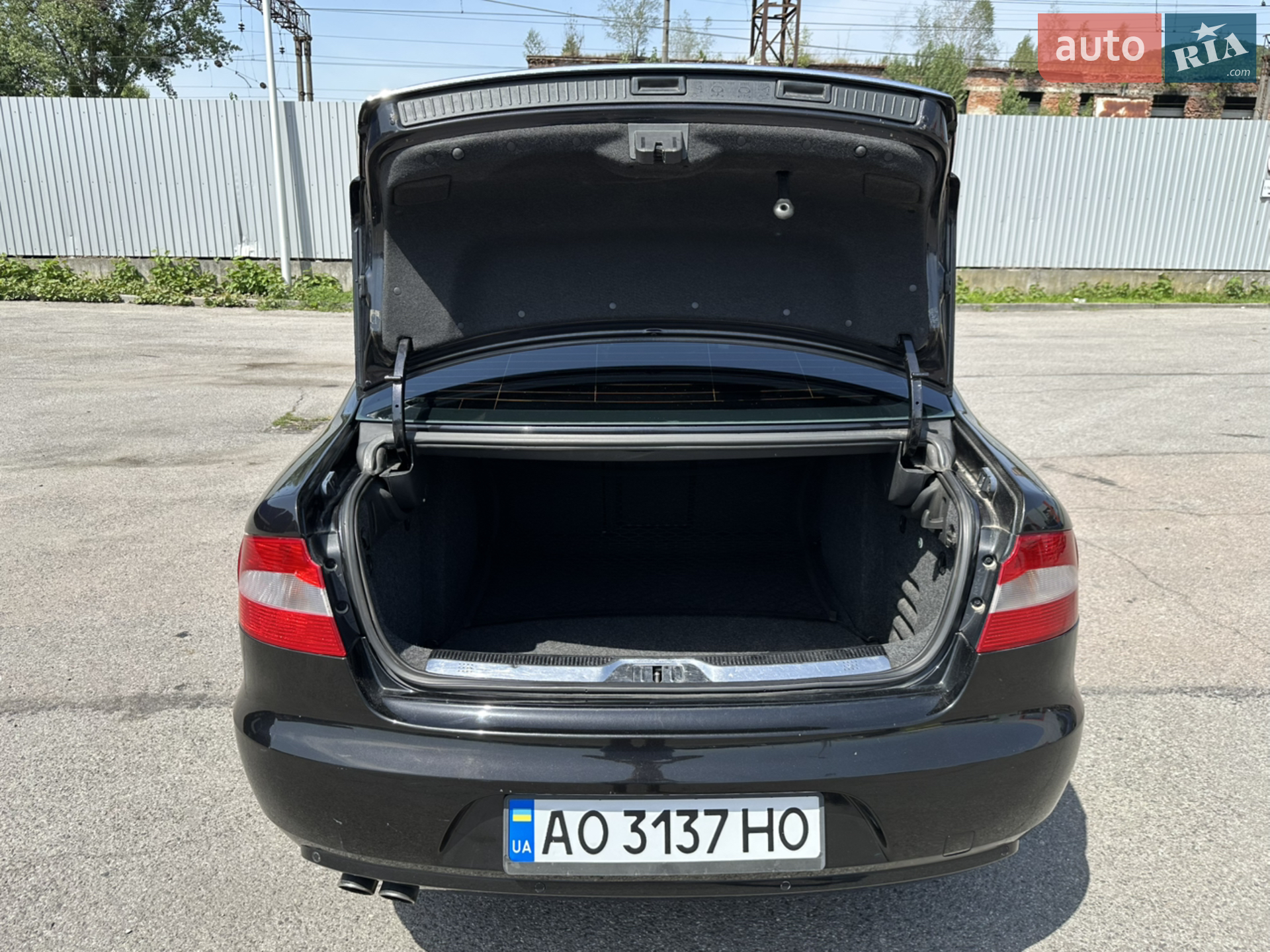 2011 Skoda Superb - мініатюра 9