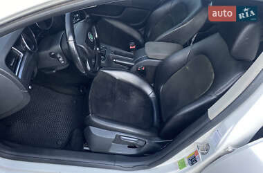 Лифтбек Skoda Superb 2011 в 