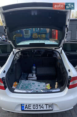 Лифтбек Skoda Superb 2011 в 