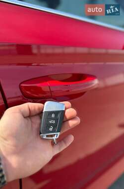 Лифтбек Skoda Superb 2018 в 