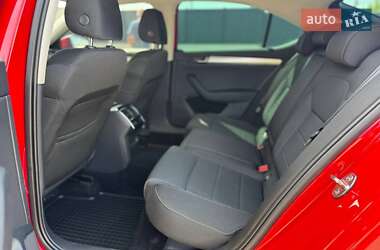 Лифтбек Skoda Superb 2018 в 