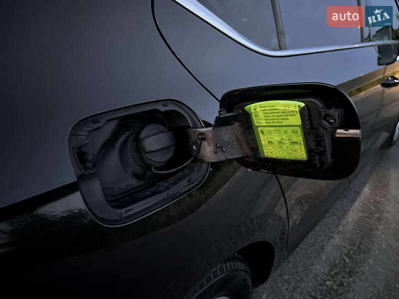 Лифтбек Skoda Superb 2017 в Киеве