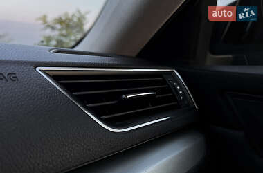 Лифтбек Skoda Superb 2017 в 