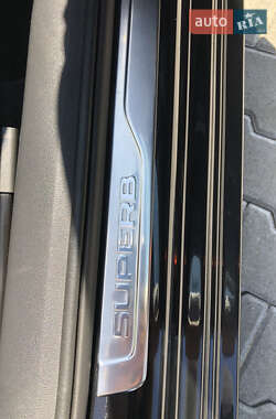 Лифтбек Skoda Superb 2022 в 