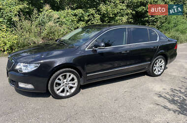 Лифтбек Skoda Superb 2010 в 