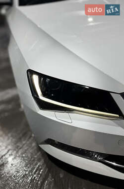 Универсал Skoda Superb 2017 в 