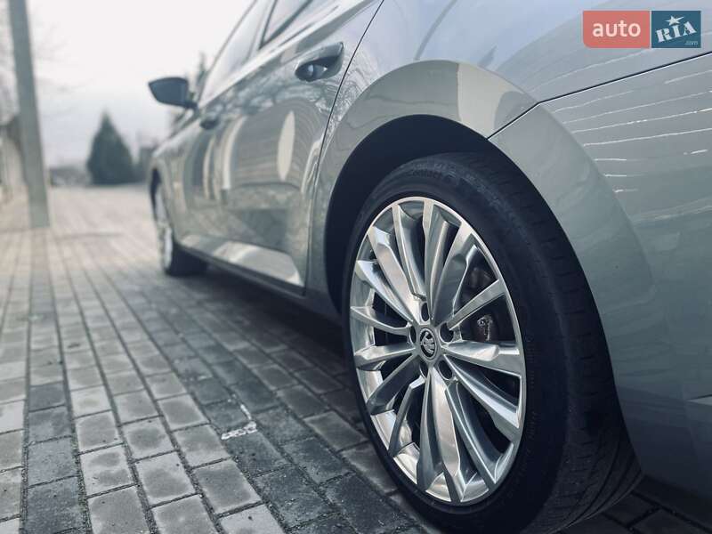 Универсал Skoda Superb 2017 в Луцке