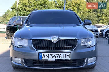 Универсал Skoda Superb 2011 в 