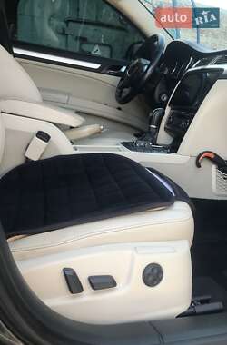 Универсал Skoda Superb 2010 в 