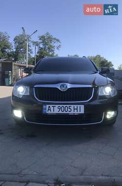 Универсал Skoda Superb 2010 в Ивано-Франковске