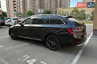 Универсал Skoda Superb 2020 в 