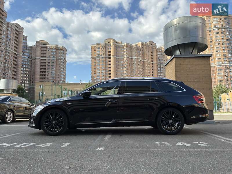 Универсал Skoda Superb 2020 в 