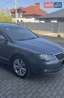 Универсал Skoda Superb 2013 в 