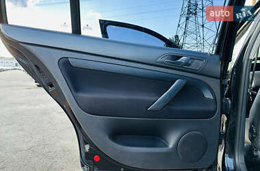 Лифтбек Skoda Superb 2006 в 