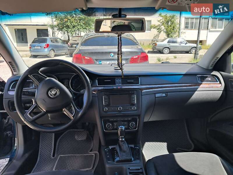 Універсал Skoda Superb 2014 в Вараші